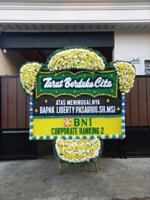 Papan Bunga Duka di Siantan